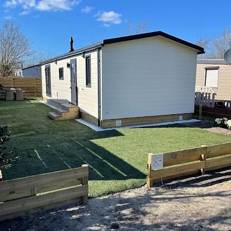 Cozy At The In Petten, Netherlands Chalet *